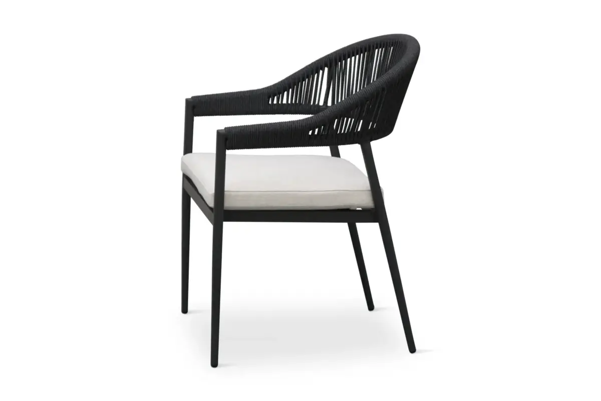 SOLARIA Outdoor Chair