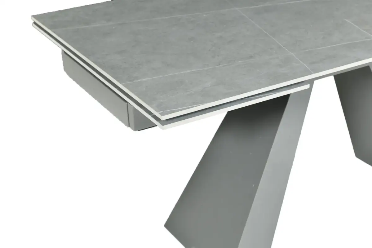 ARMOR Dining Table