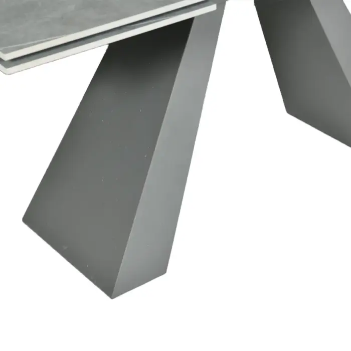 ARMOR Dining Table
