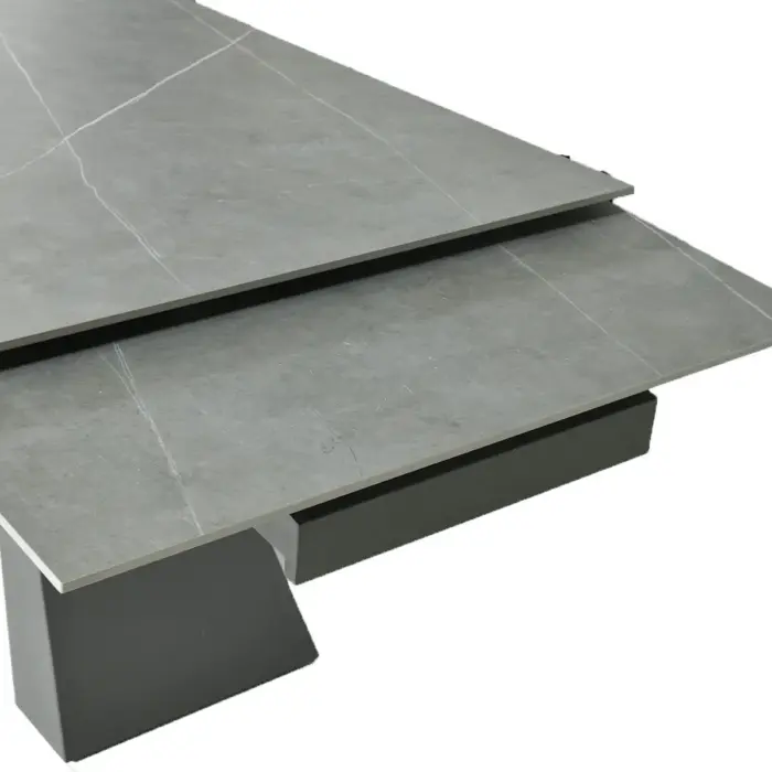 ARMOR Dining Table