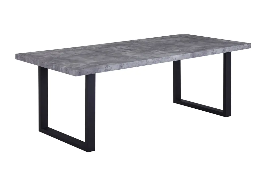 KIISA Dining Table