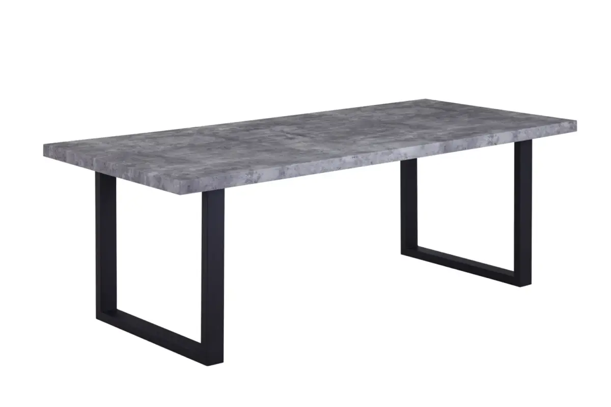 KIISA Dining Table