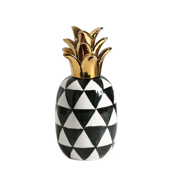 TRIANGLE GLAZED PINEAPPLE