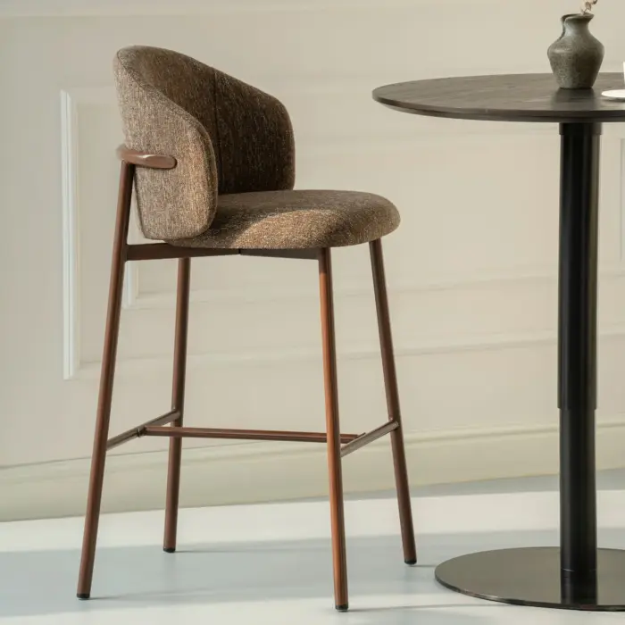 PINEZ BAR STOOL