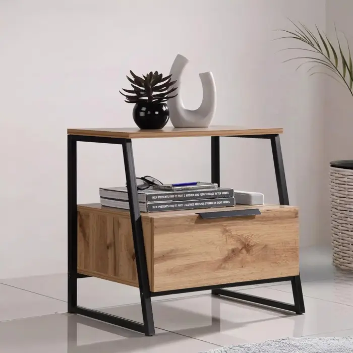 ROOMY NIGHT STAND