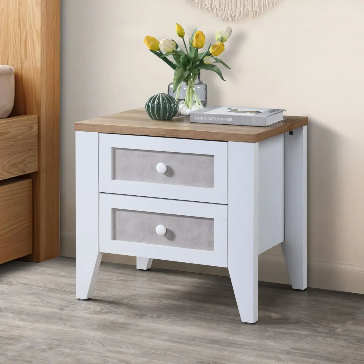 CHARLY NIGHT STAND