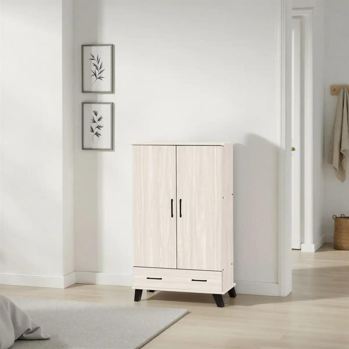 SOCKS Shoe Cabinet