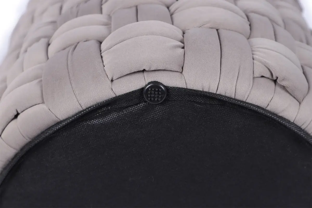 ZURI Pouf