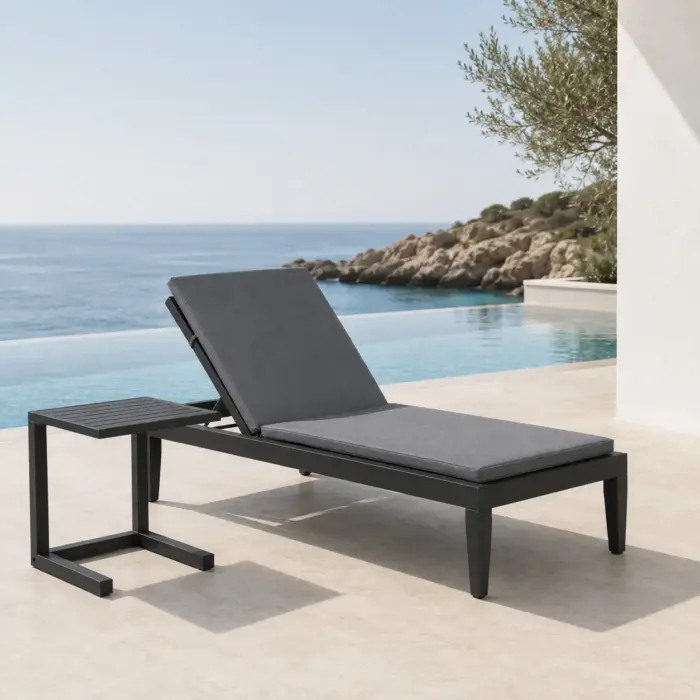 MATZO Sunbed with Side Table
