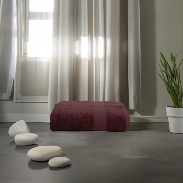 BASIC 100% Cotton Lightweight Bath Towel 90 × 140 cm