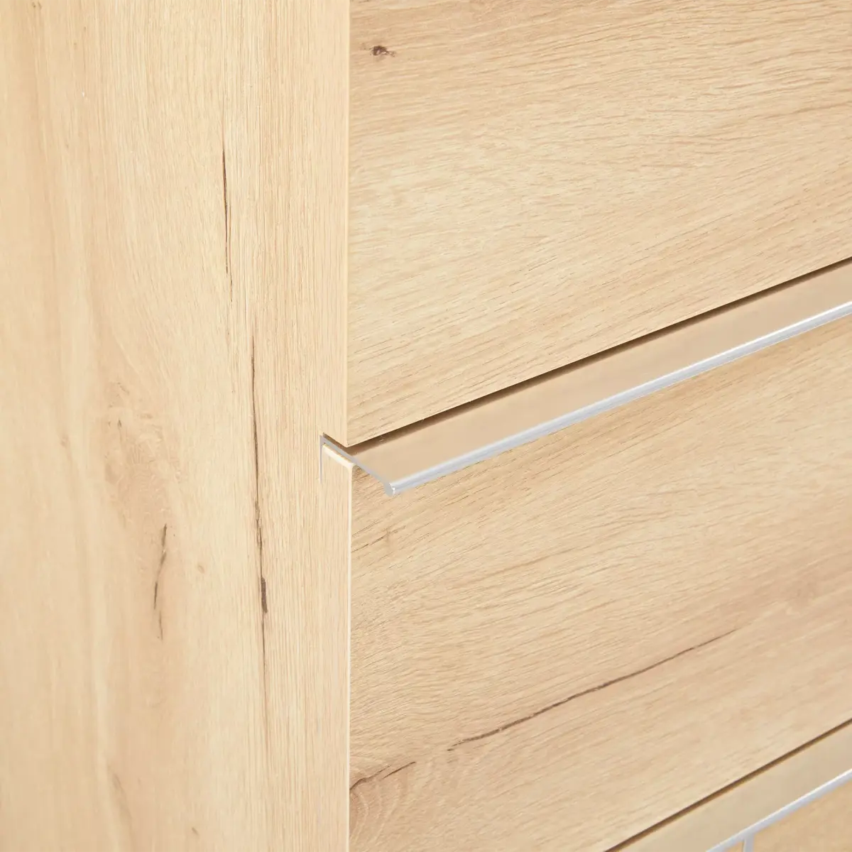 DEVA Dresser