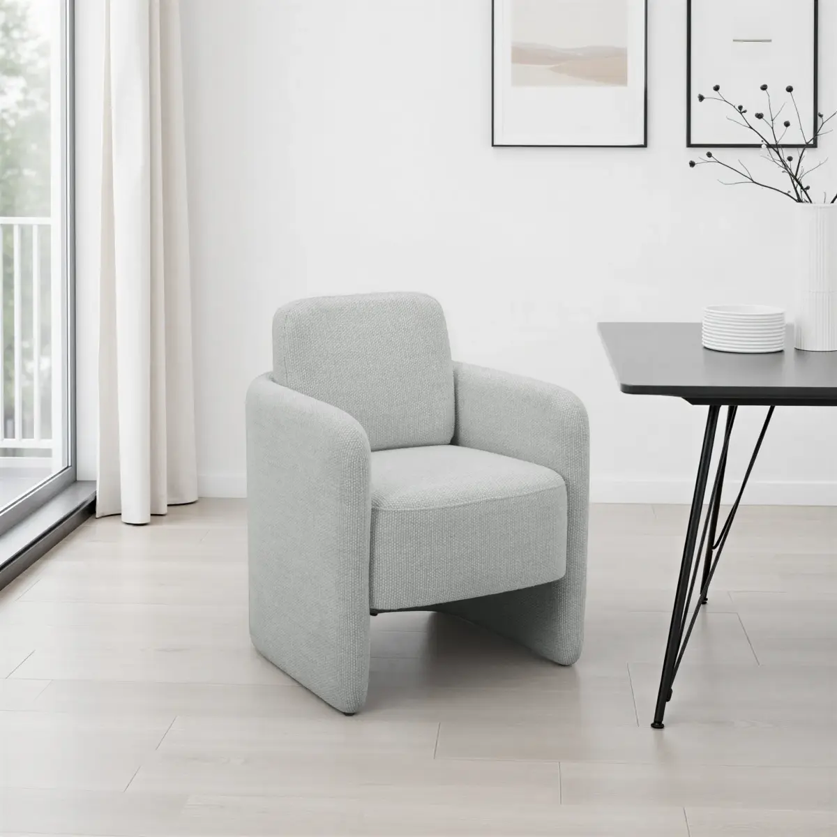 KF.Y2220 G0603600 ARMSTOR Dining Chair